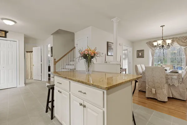 $775,000 | 1 Izzy Lane, Kittery, ME 03904