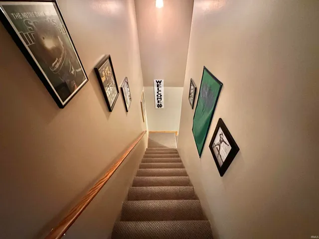 $399,900 | 1537 North Oakhill Drive, Unit B3, South Bend, IN 46637