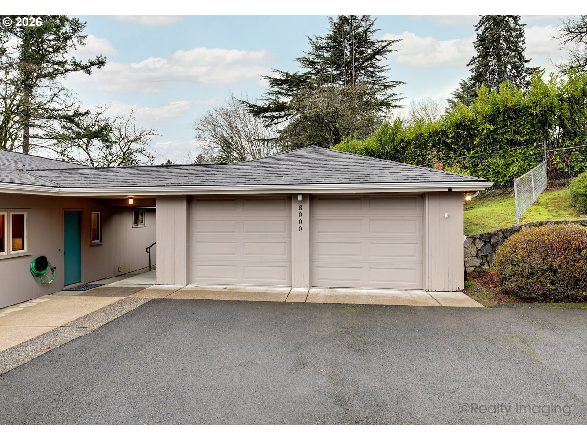 8000 Southwest Linden Road Portland, OR 97225 - Photo 5 of 48 Garage