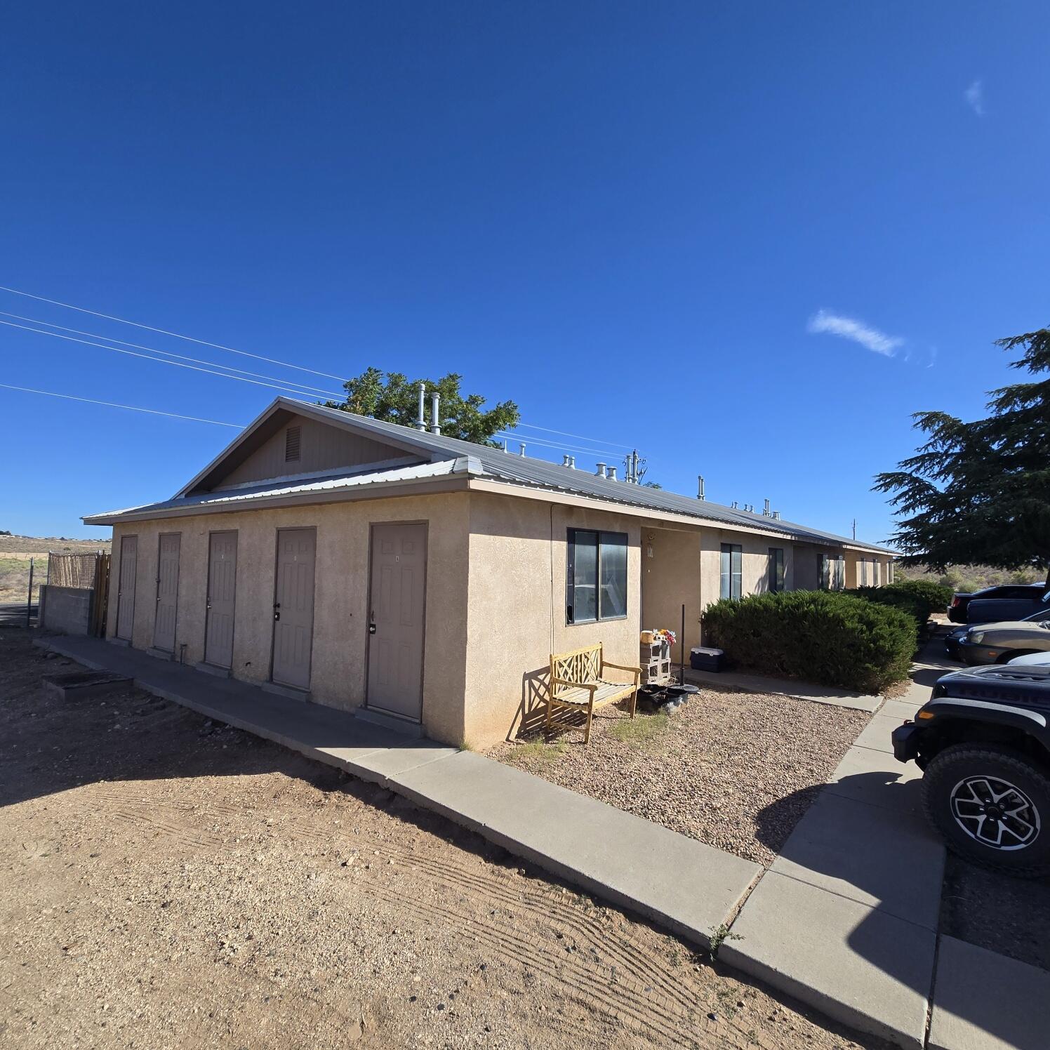 483 Vancouver Road Southeast Rio Rancho, NM 87124 - Photo 3 of 23 Gallery Image 3