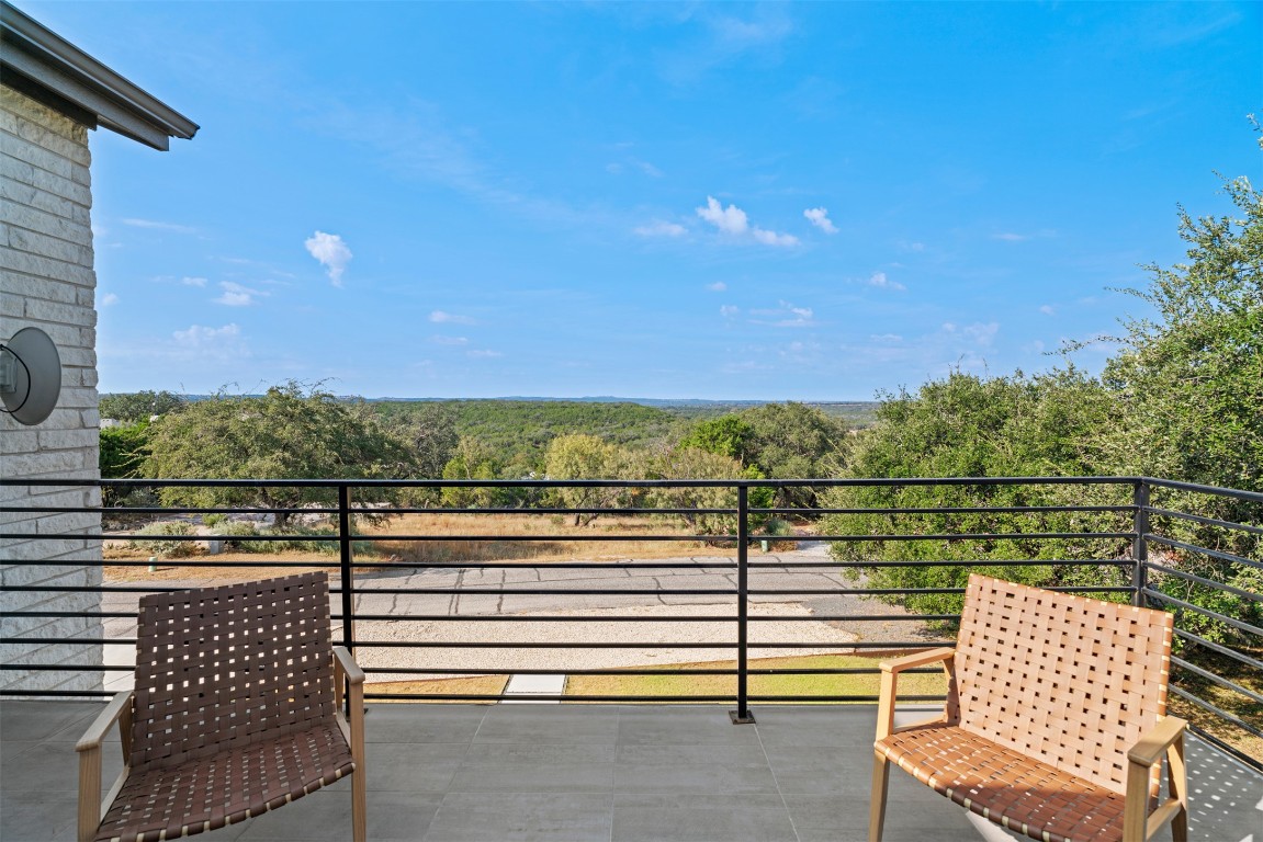 330 Kendall Road Spicewood, TX 78669 - Photo 17 of 32 a view of a balcony with city view