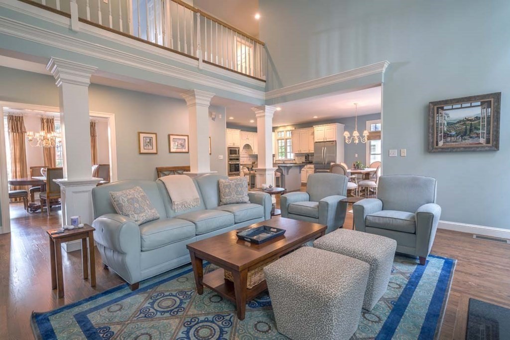 4 Riverbend Road Hopkinton, MA 01748 - Photo 8 of 42 Gallery Image 8