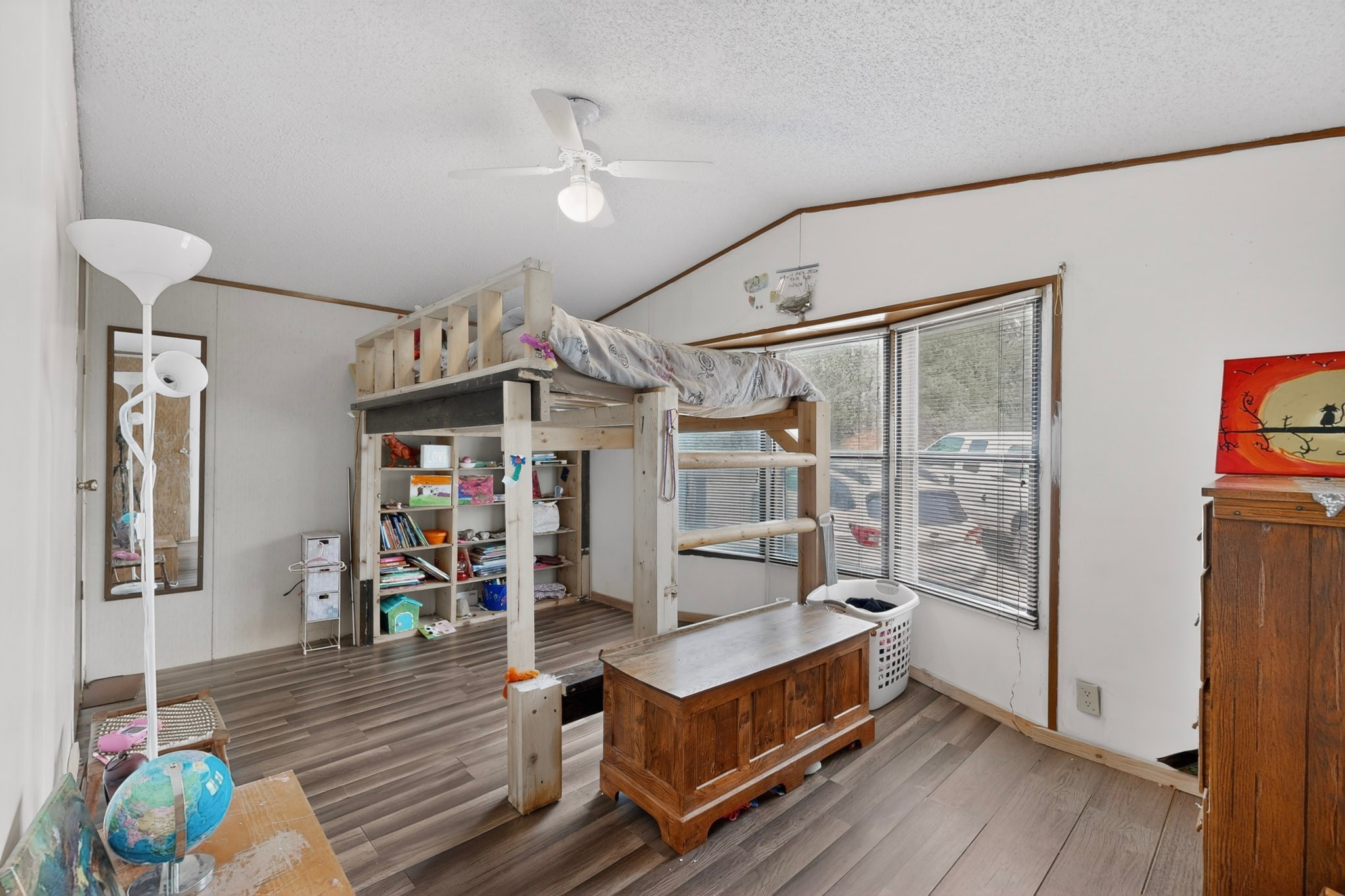 88 Pinon Ridge Road Pecos, NM 87552 - Photo 17 of 37