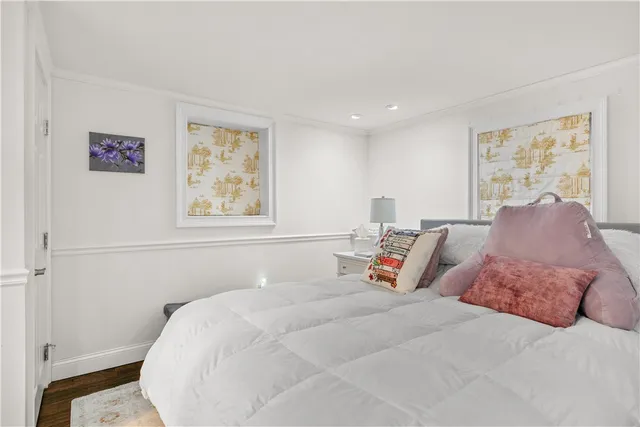 $1,800 | 16 Shields Street, Unit 2, Newport, RI 02840