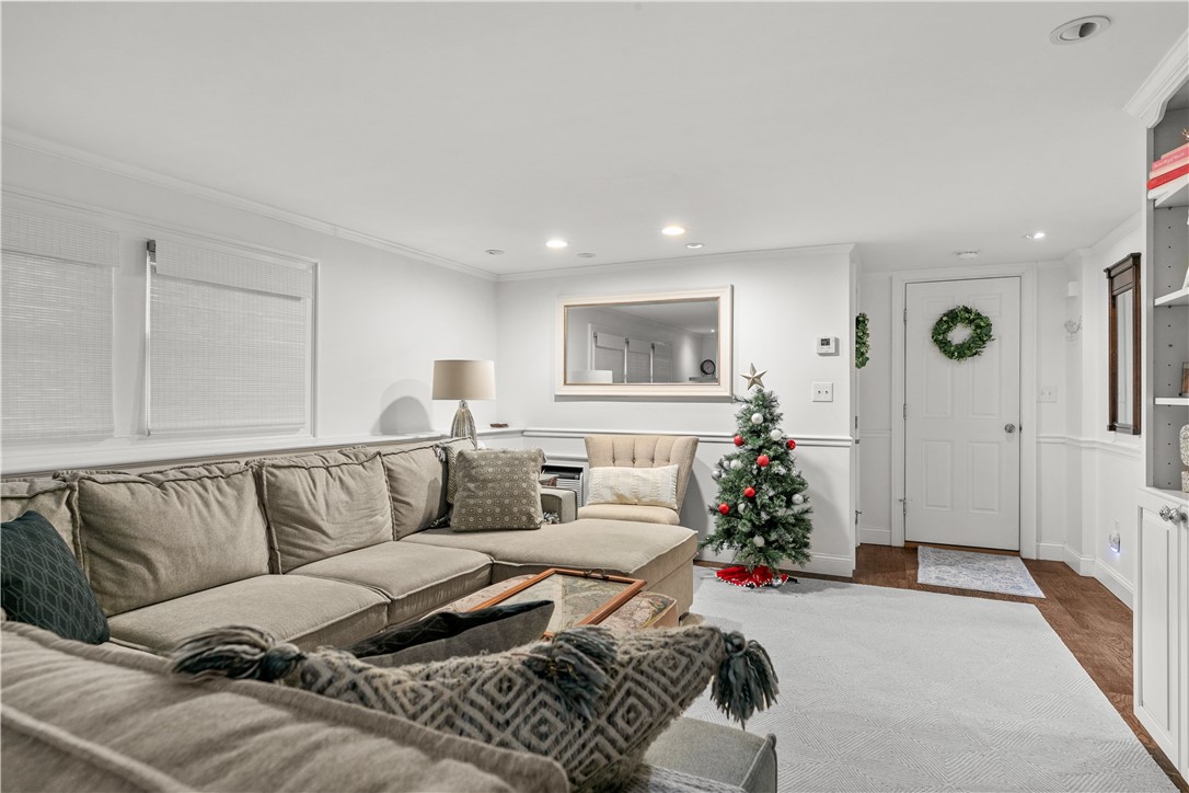 16 Shields Street, Unit 2 Newport, RI 02840 - Photo 7 of 20