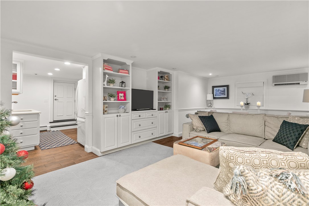 16 Shields Street, Unit 2 Newport, RI 02840 - Photo 8 of 20