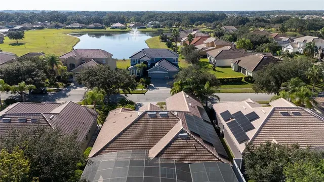 $565,000 | 1761 Windward Oaks Court, Kissimmee, FL 34746