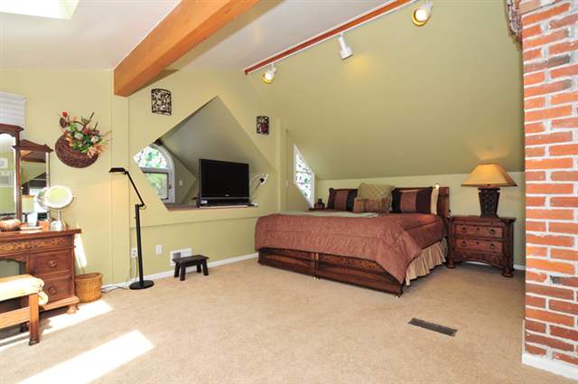 824 East Syringa Road Spokane, WA 99203 - Photo 9 of 9 Gallery Image 9