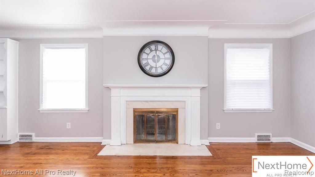 17134 Huntington Road Detroit, MI 48219 - Photo 10 of 32