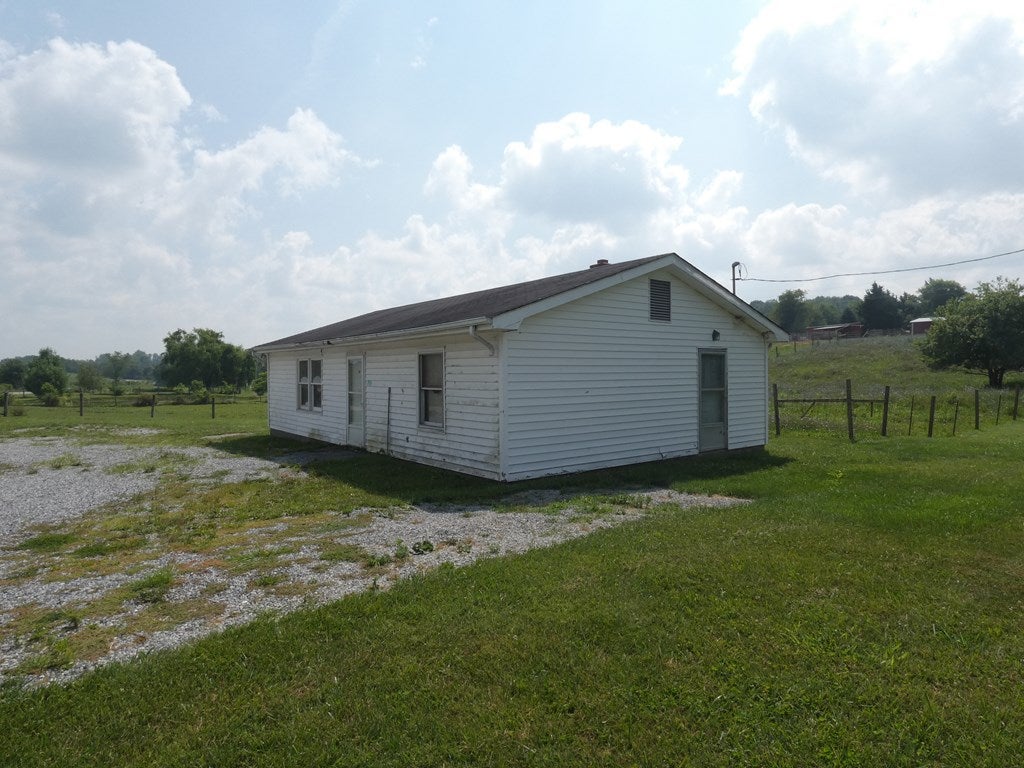 2936 Cedar Springs Road Sugar Grove, VA 24375 - Photo 42 of 47 Gallery Image 42