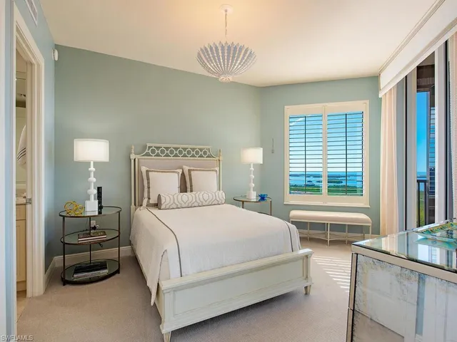 $1,350,000 | 23850 Via Italia Circle, Unit 2005, Bonita Springs, FL 34134