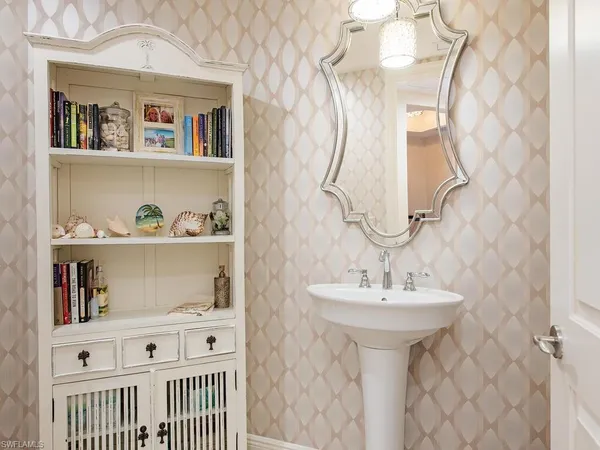 $1,350,000 | 23850 Via Italia Circle, Unit 2005, Bonita Springs, FL 34134