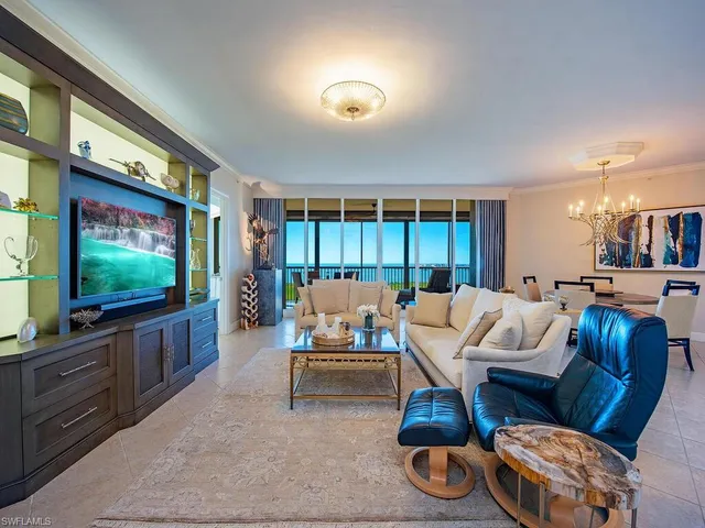 $1,350,000 | 23850 Via Italia Circle, Unit 2005, Bonita Springs, FL 34134
