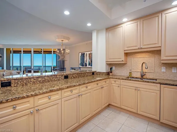 $1,350,000 | 23850 Via Italia Circle, Unit 2005, Bonita Springs, FL 34134