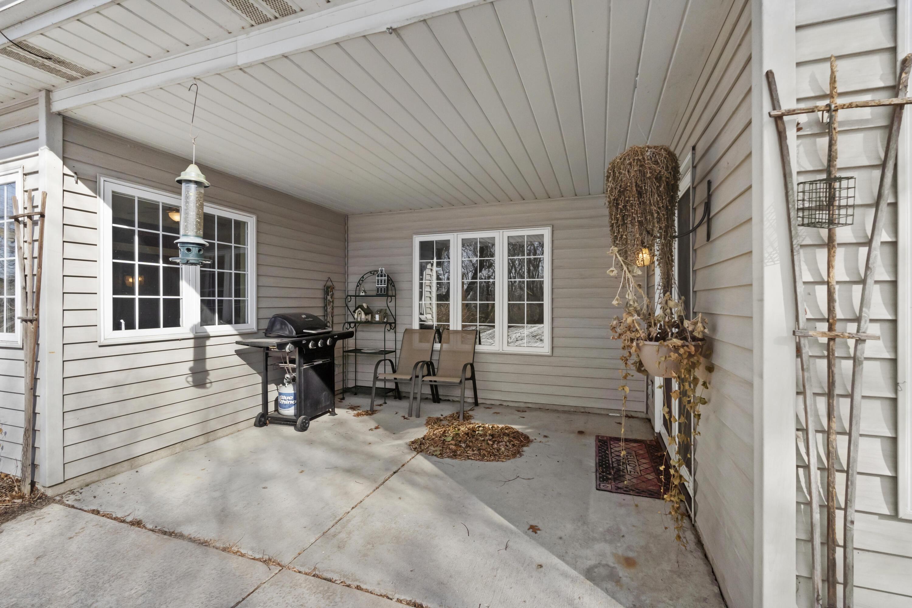 1730 Redbud Drive Hobart, IN 46342 - Photo 4 of 25 3000x2000