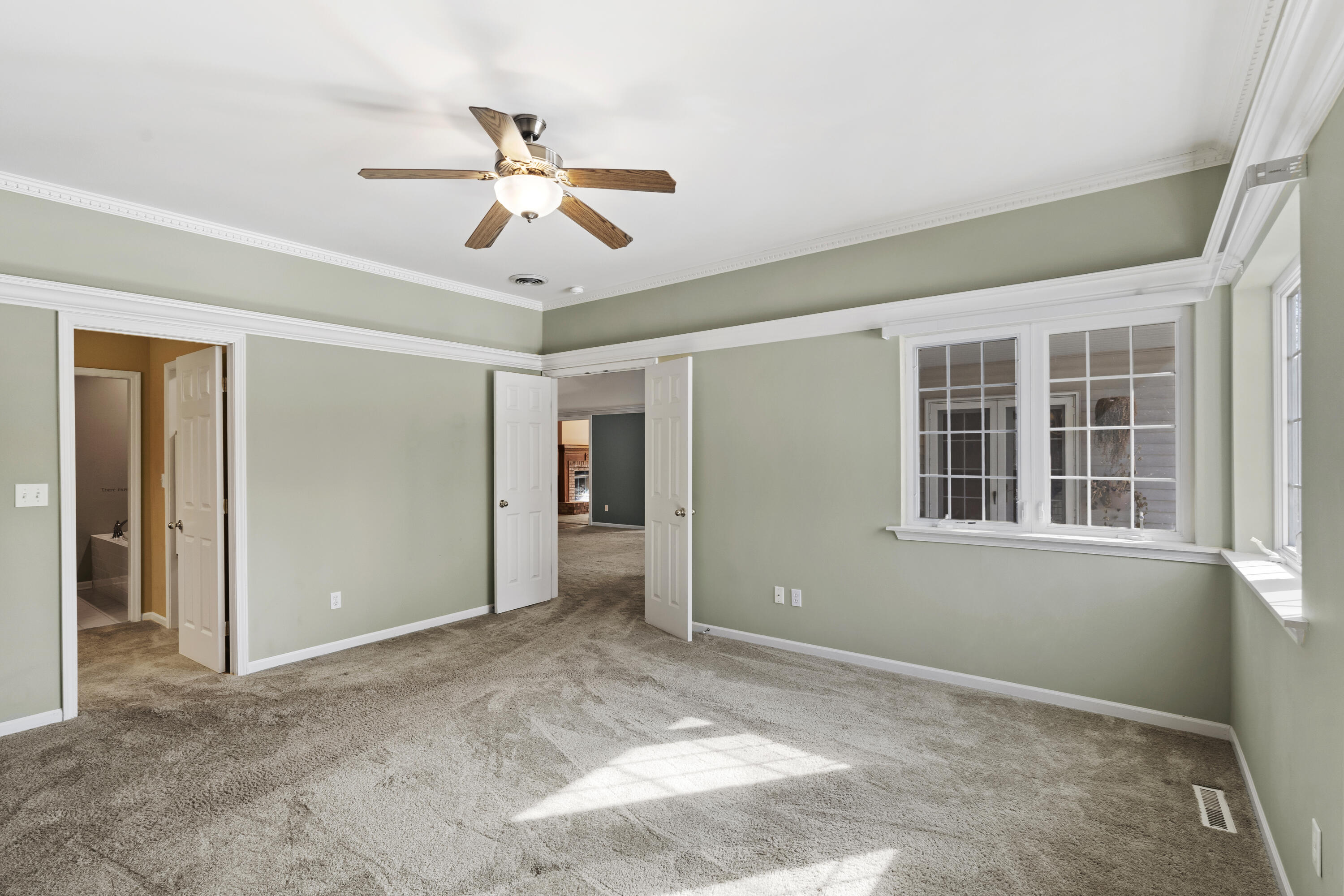 1730 Redbud Drive Hobart, IN 46342 - Photo 7 of 25 3000x2000