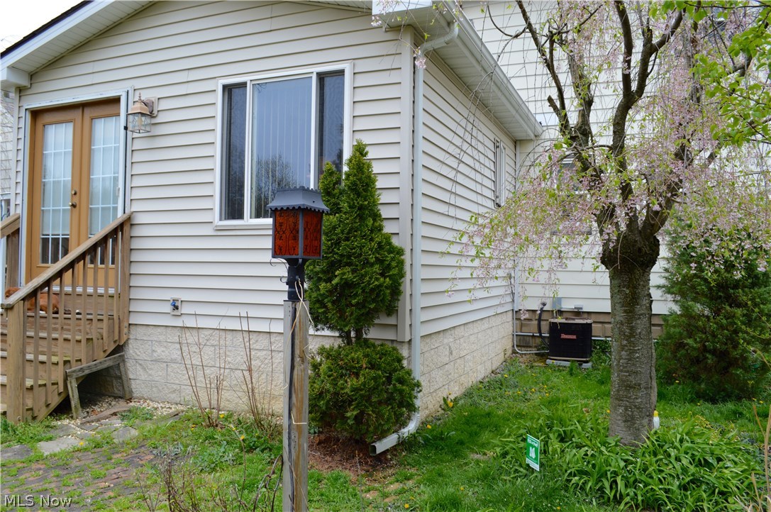 7060 State Road Parma, OH 44134 - Photo 4 of 30