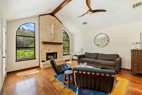 $1,375,000 | 105 Laurelwood Drive North, Austin, TX 78733