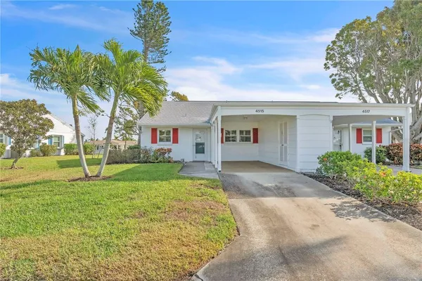 $370,000 | 4515 Mt Vernon Drive, Bradenton, FL 34210