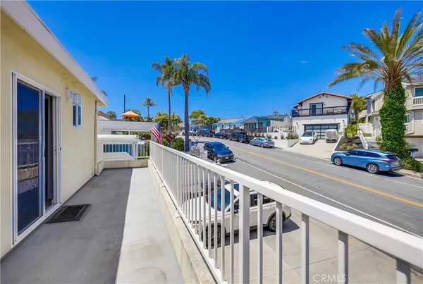 $2,799 | 227 West Canada, Unit 1, San Clemente, CA 92672