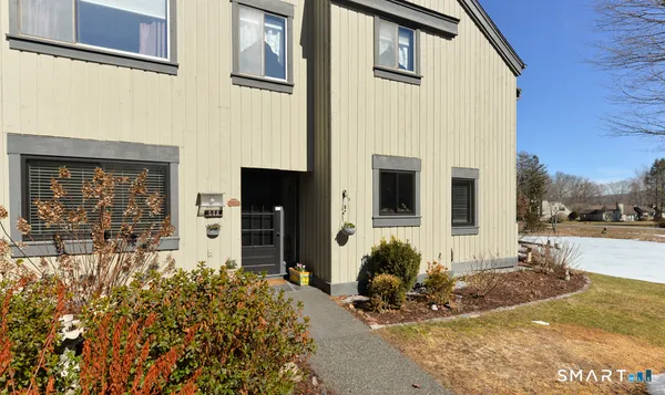 $2,400 | 44 A Heritage Villiage, Unit 44A, Southbury, CT 06488