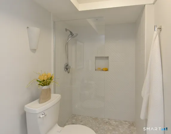 $2,400 | 44 A Heritage Villiage, Unit 44A, Southbury, CT 06488
