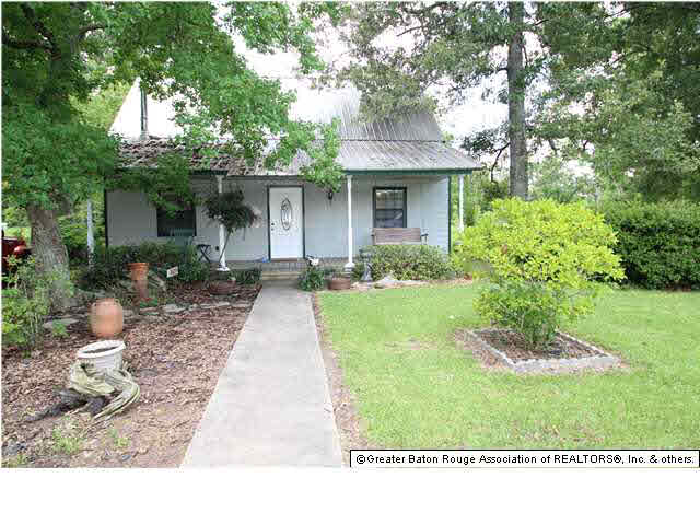 13742 Hammack Road Denham Springs, LA 70726 - Photo 1 of 20 Gallery Image 1