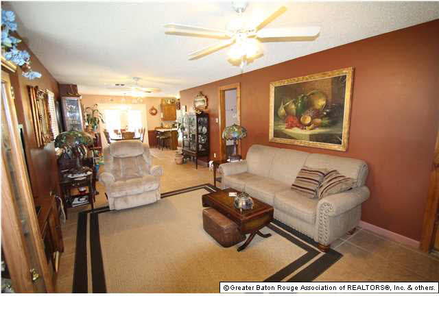 13742 Hammack Road Denham Springs, LA 70726 - Photo 18 of 20 Gallery Image 18