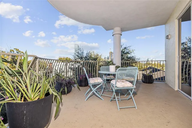 $775,000 | 750 4th Avenue South, Unit 403C, St. Petersburg, FL 33701