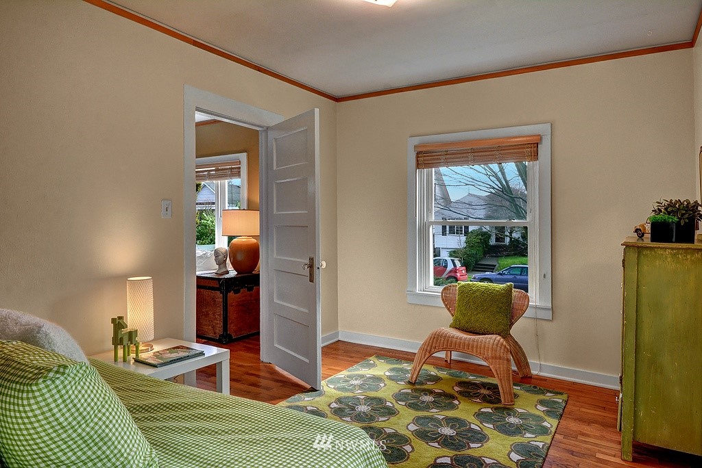 724 North 81st Street Seattle, WA 98103 - Photo 12 of 18 Gallery Image 12