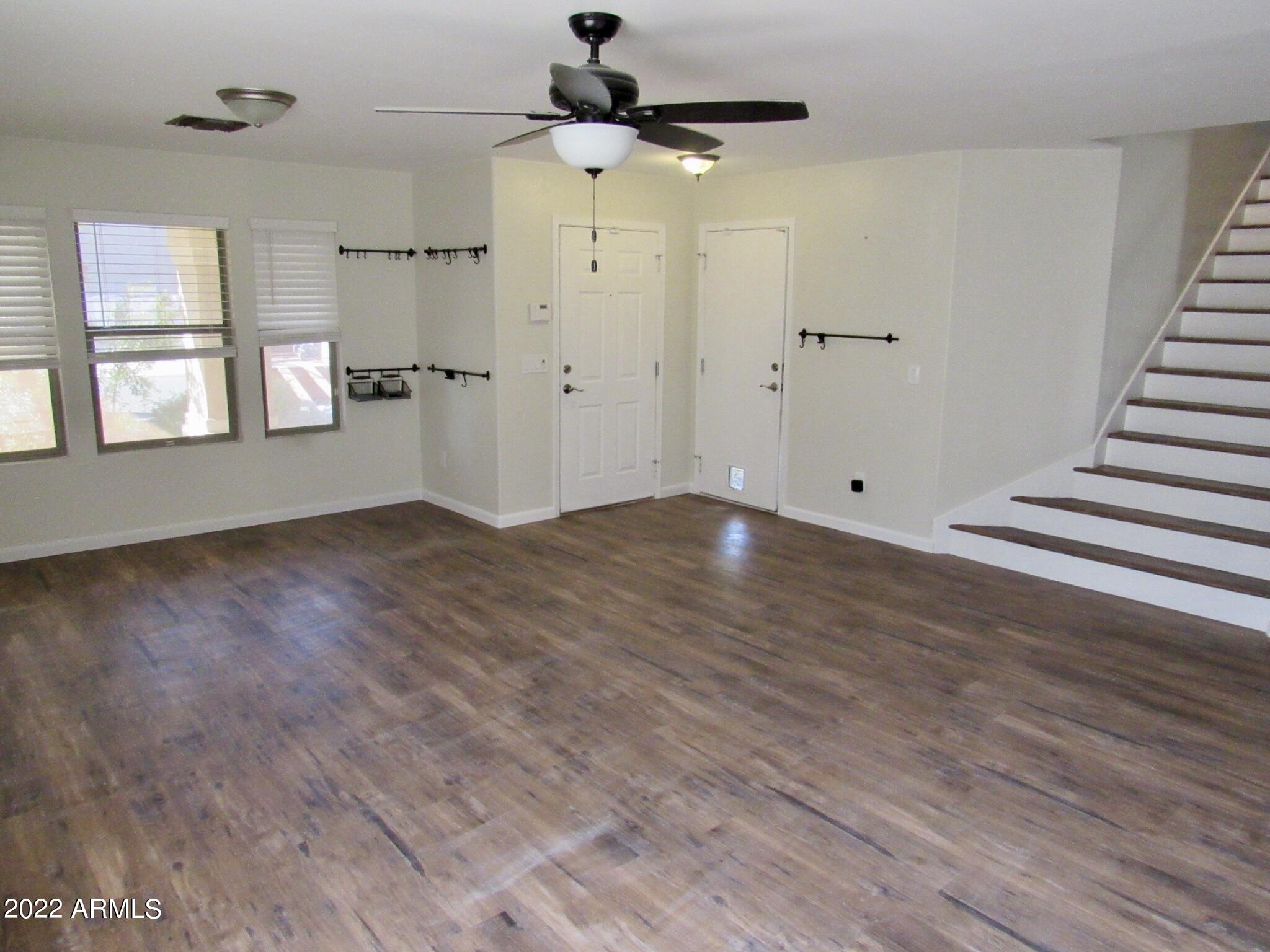 Dining/Front room 2