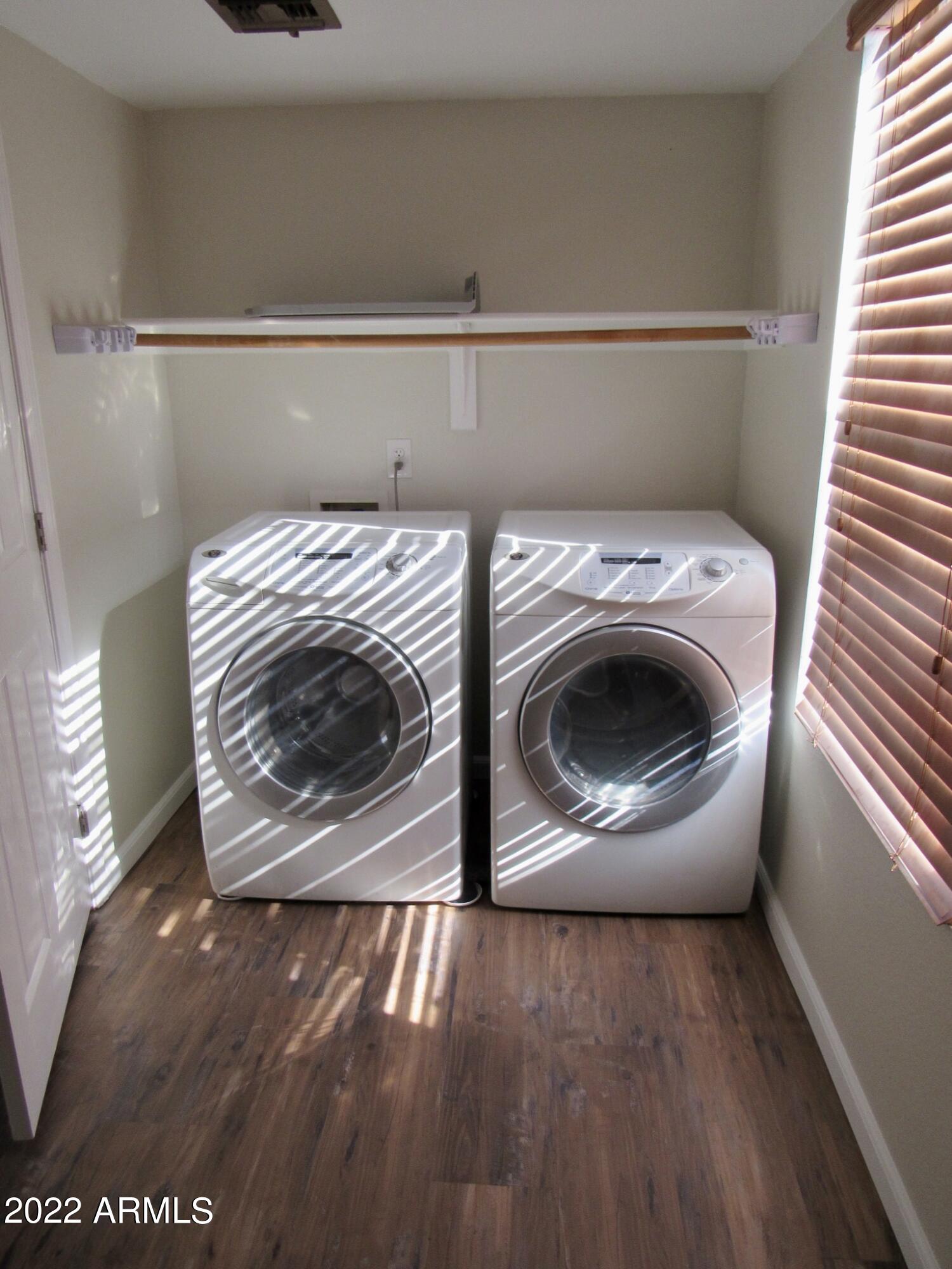 Pantry/Laundry