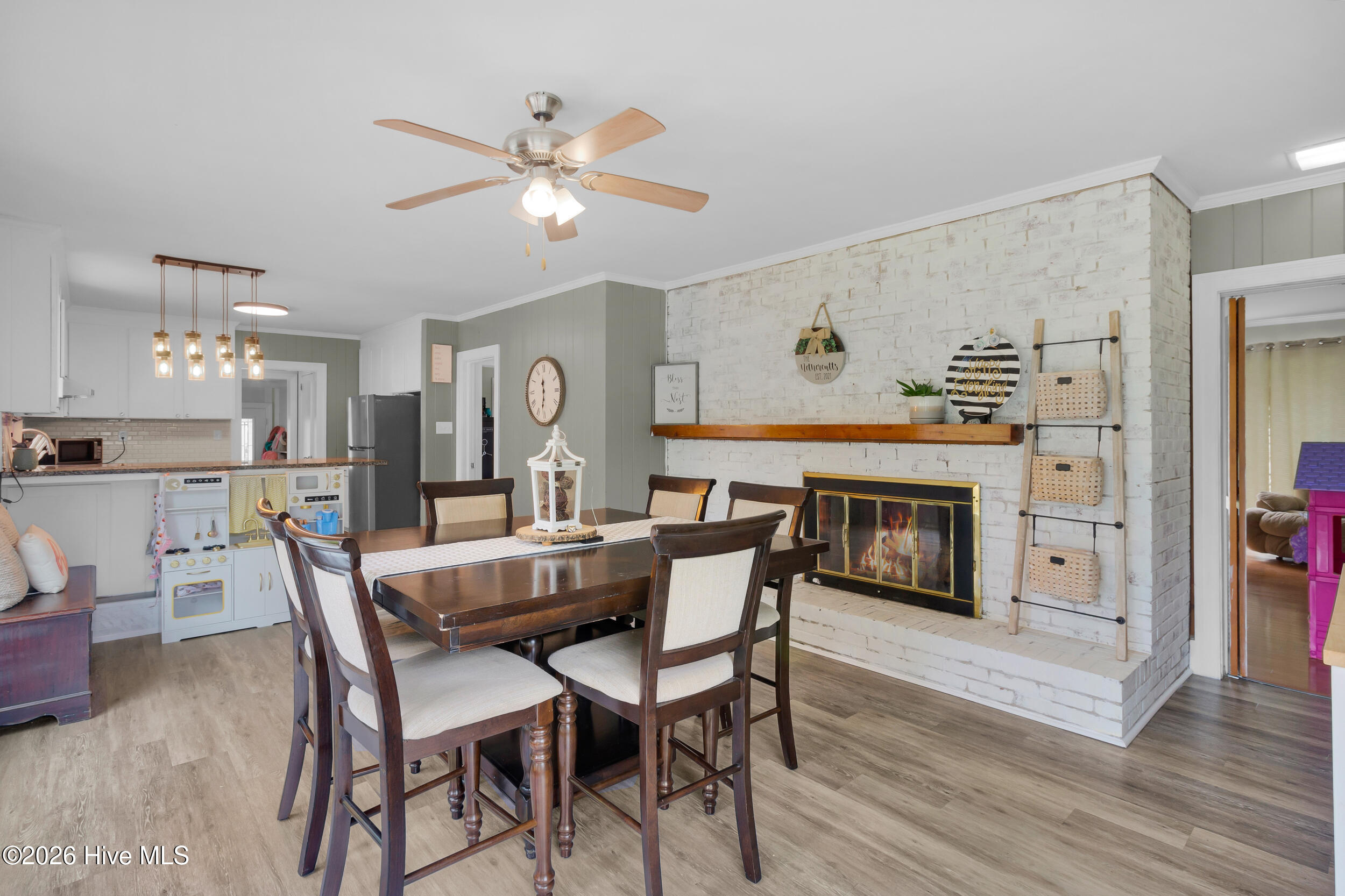 1912 Greenbriar Road Kinston, NC 28501 - Photo 4 of 45 Dining