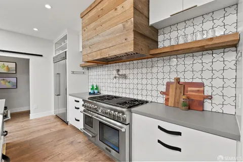 $2,595,000 | 1571 37th Avenue, San Francisco, CA 94122