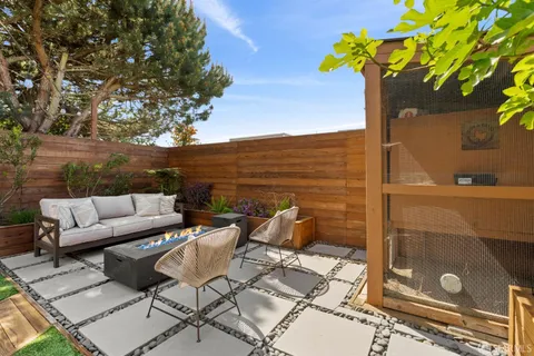 $2,595,000 | 1571 37th Avenue, San Francisco, CA 94122