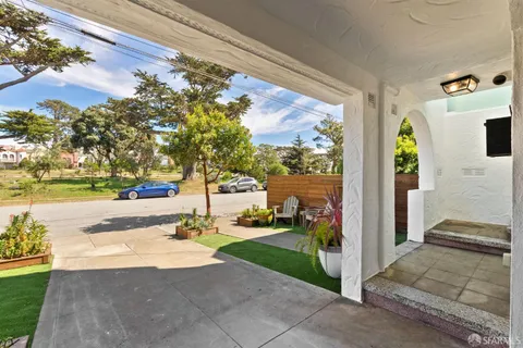 $2,595,000 | 1571 37th Avenue, San Francisco, CA 94122