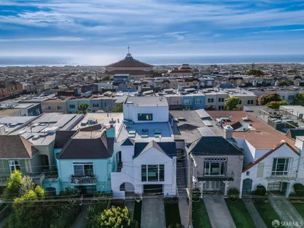$2,595,000 | 1571 37th Avenue, San Francisco, CA 94122