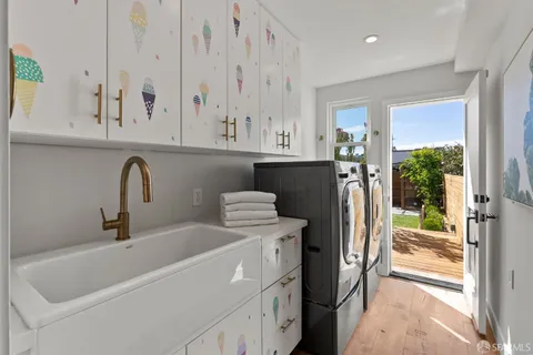 $2,595,000 | 1571 37th Avenue, San Francisco, CA 94122
