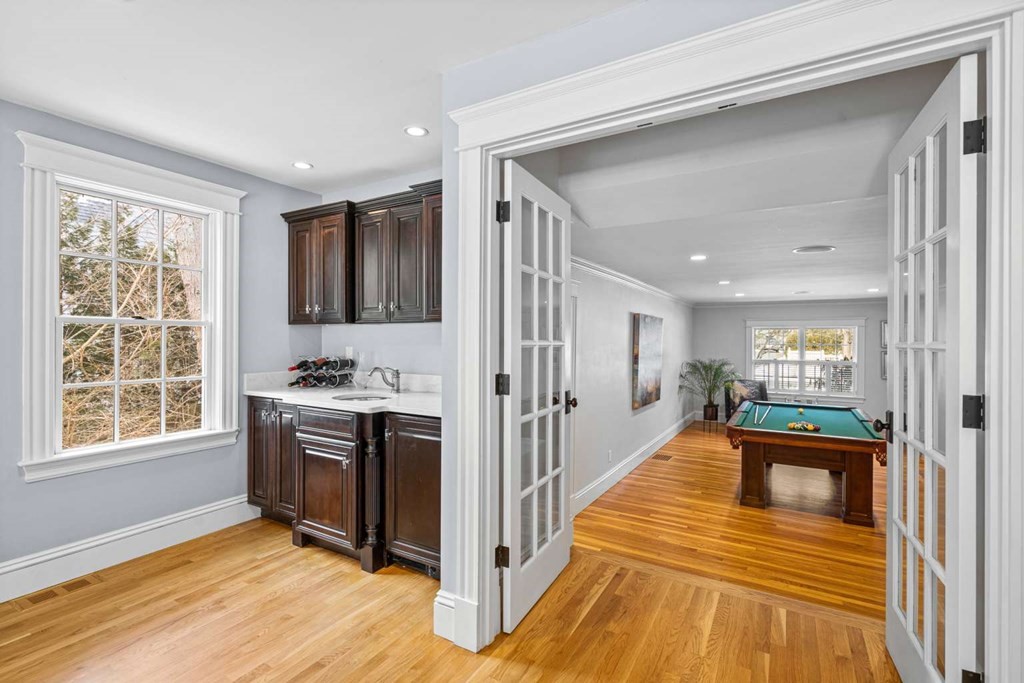 57 Windsor Road Wellesley, MA 02481 - Photo 12 of 30