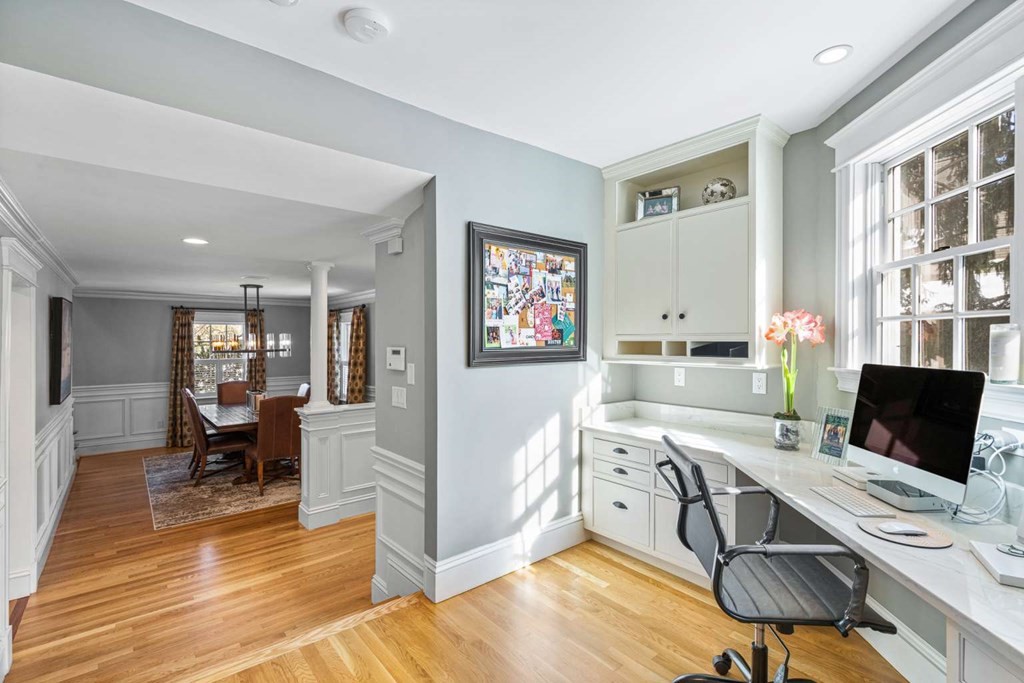 57 Windsor Road Wellesley, MA 02481 - Photo 15 of 30