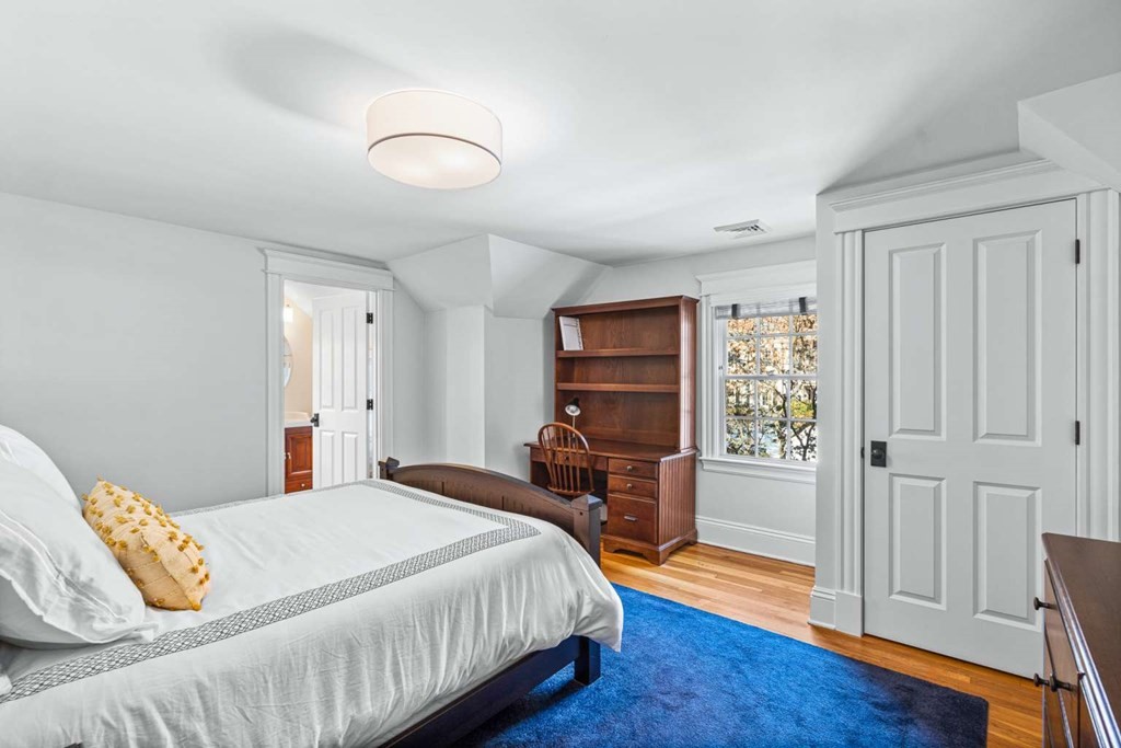 57 Windsor Road Wellesley, MA 02481 - Photo 20 of 30