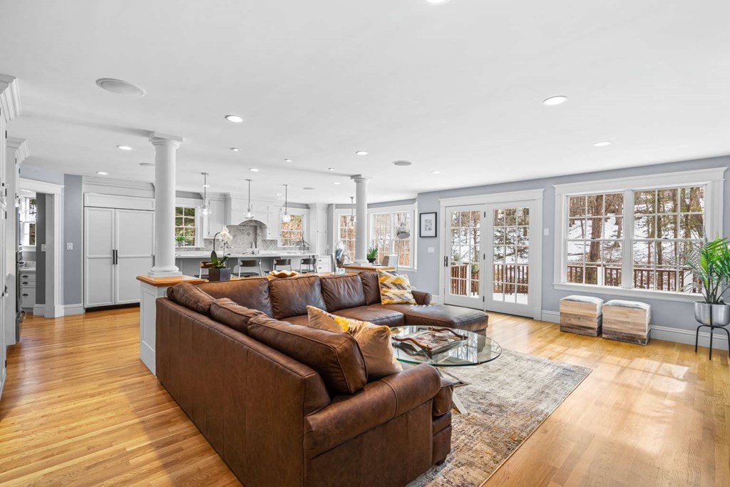 57 Windsor Road Wellesley, MA 02481 - Photo 10 of 30