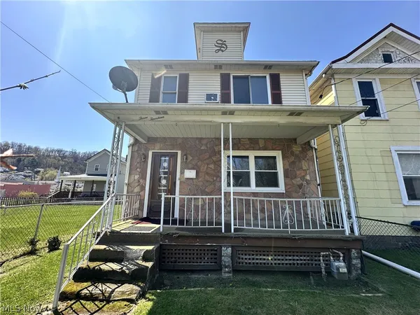 $114,900 | 314 Adolphus Street, Chester, WV 26034