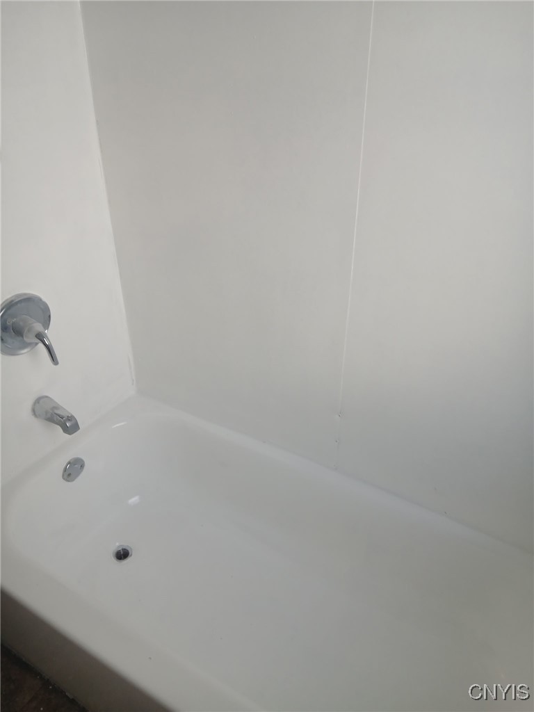 412 Rich Street Syracuse, NY 13207 - Photo 6 of 8