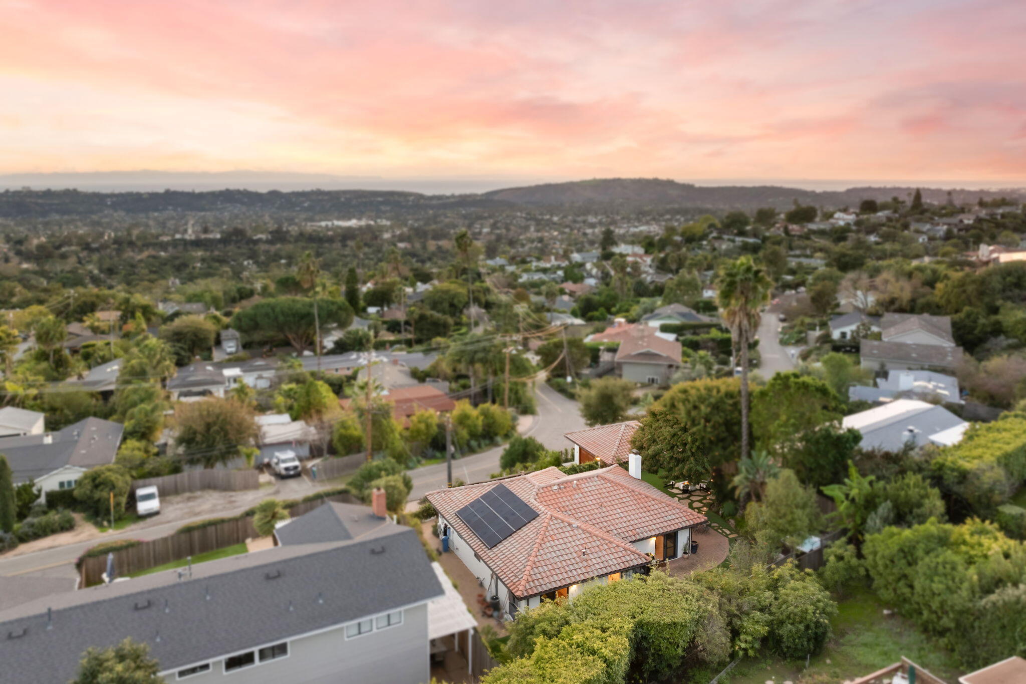 1047 Cheltenham Road Santa Barbara, CA 93105 - Photo 35 of 36 Aerial