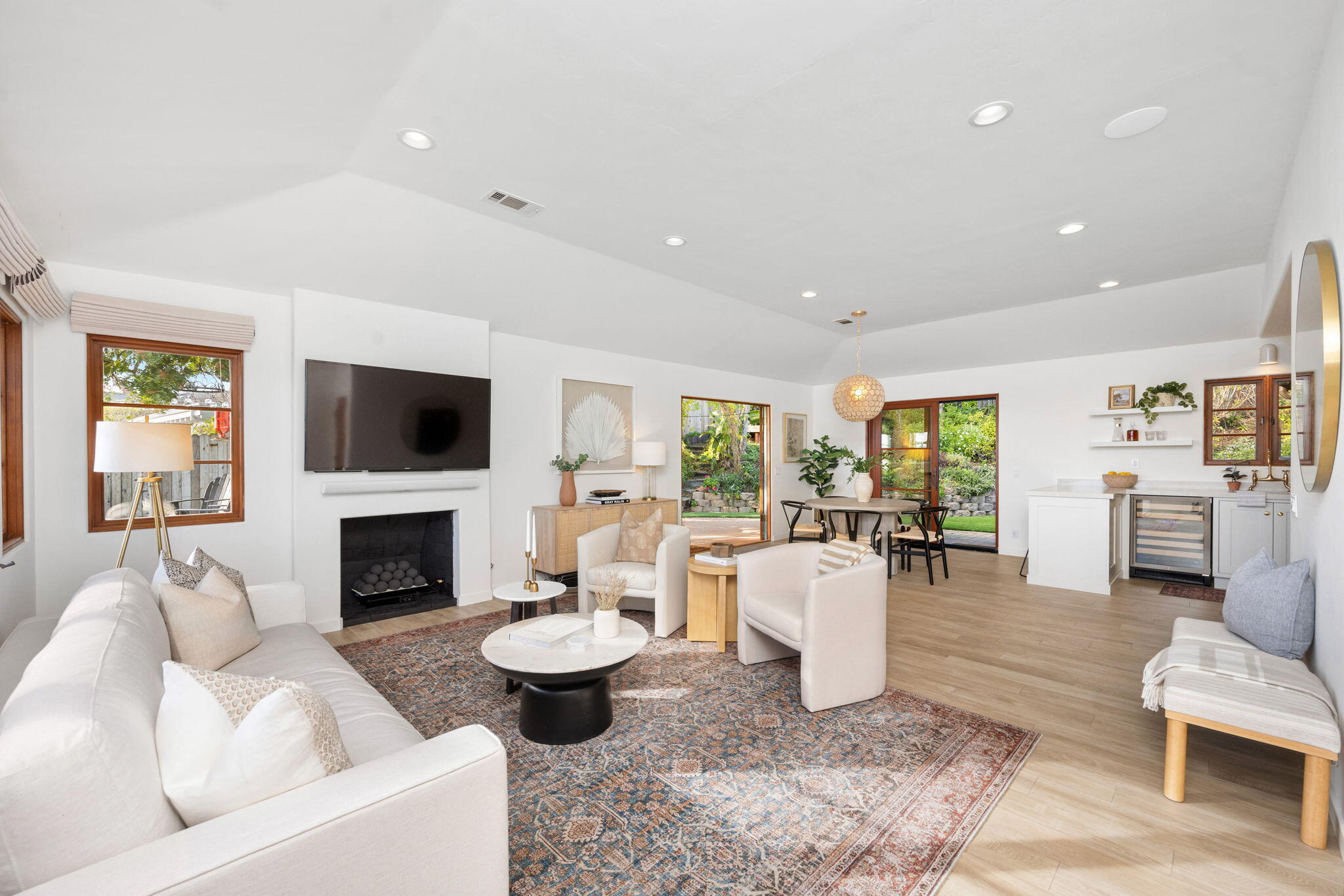 1047 Cheltenham Road Santa Barbara, CA 93105 - Photo 5 of 36 Living to Dining
