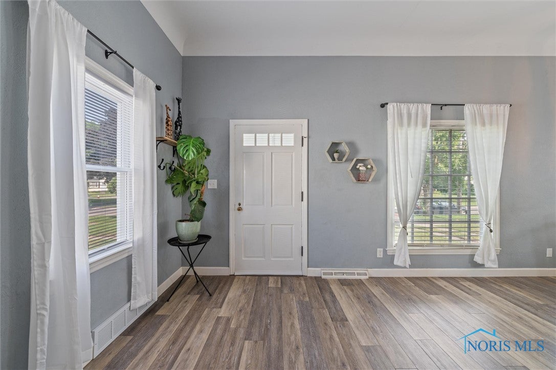 3255 Sherbrooke Road Toledo, OH 43606 - Photo 8 of 41 Gallery Image 8