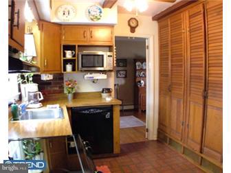 234 Upper Stump Road Chalfont, PA 18914 - Photo 4 of 12 Kitchen