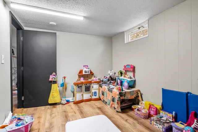 $455,000 | 1951 Ridgewood Avenue Southeast, Grand Rapids, MI 49506