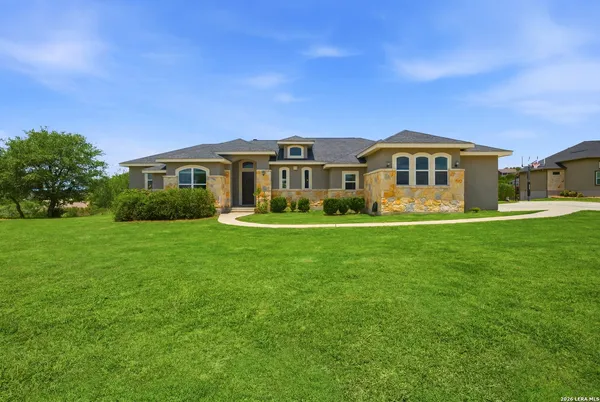 $650,000 | 124 Merlin Court, Spring Branch, TX 78070